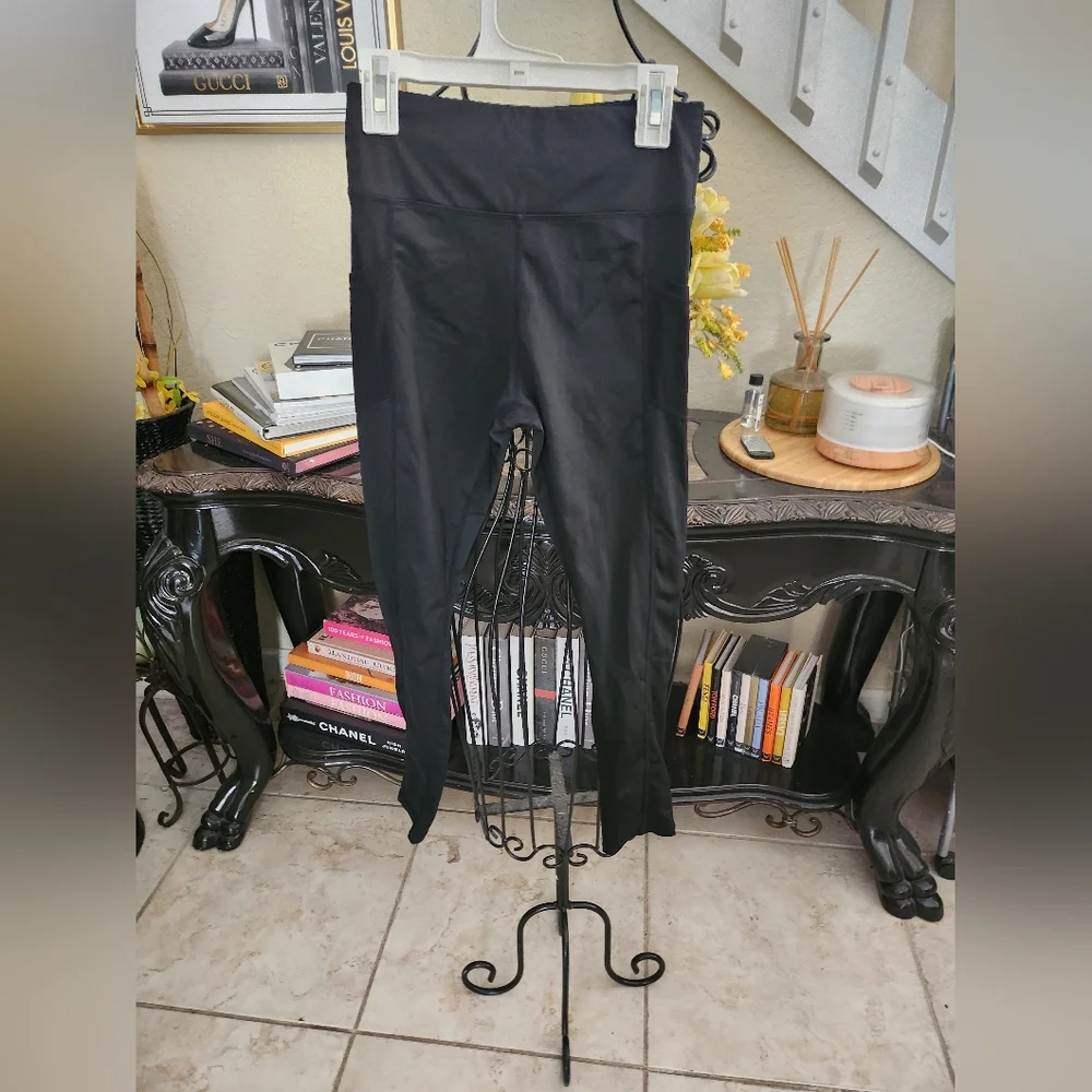 Alo Yoga leggings